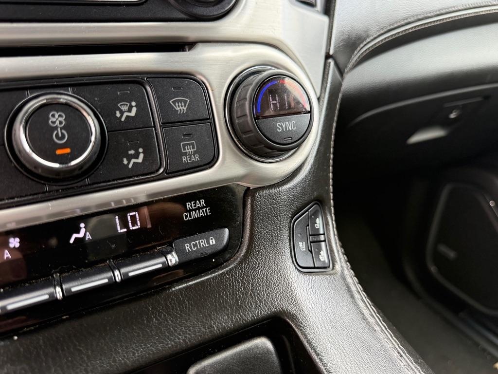 GMC Yukon XL 2WD 4dr SLT 2020