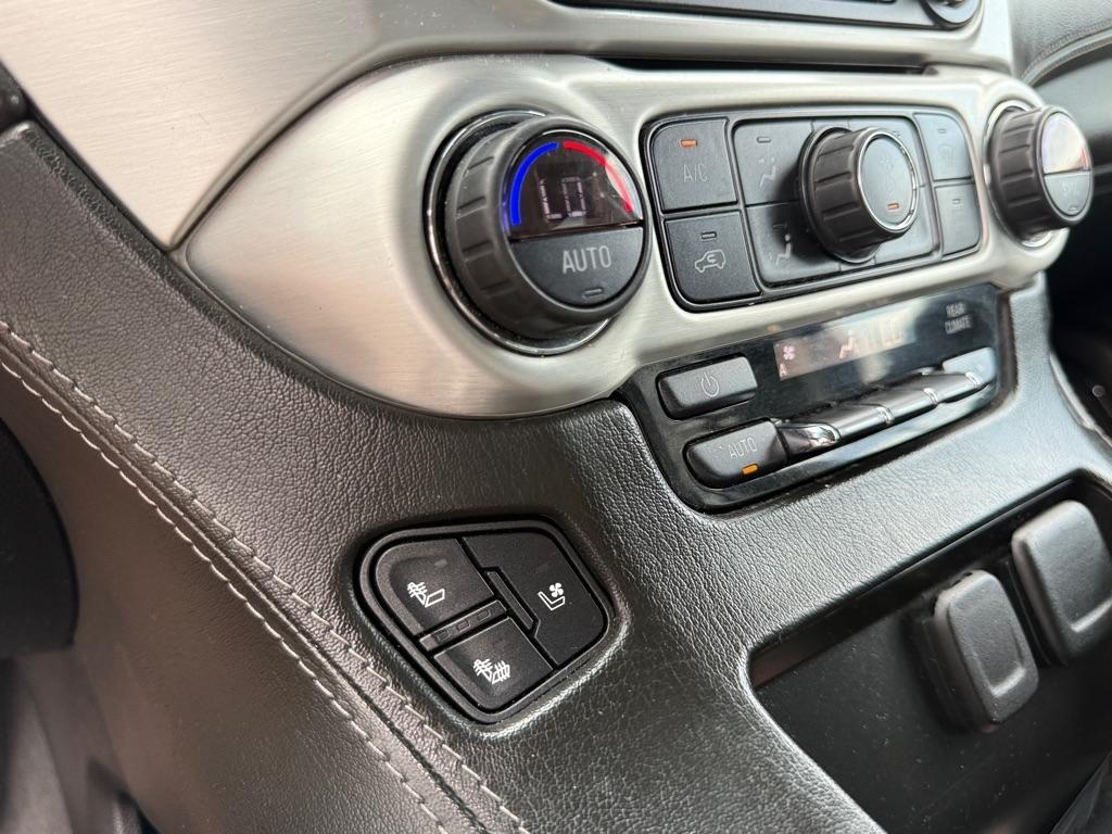 GMC Yukon XL 2WD 4dr SLT 2020