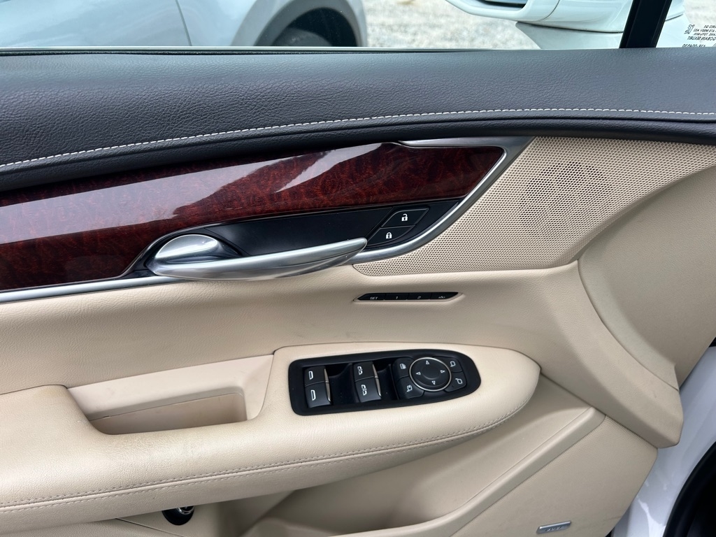 Cadillac XT5 FWD 4dr Luxury 2019