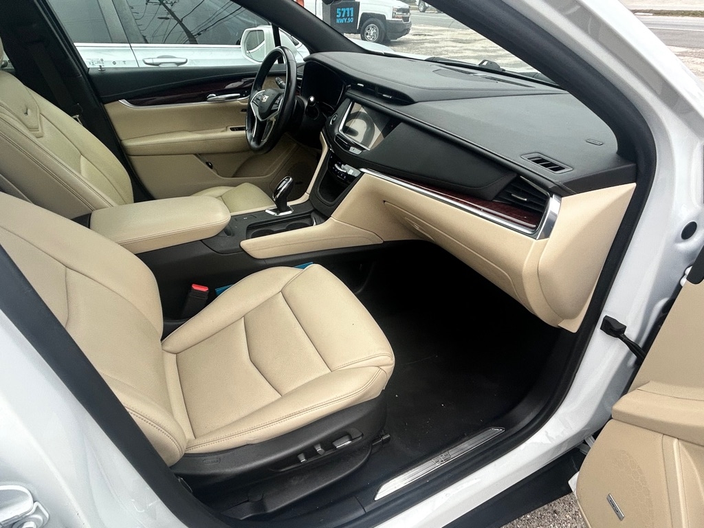 Cadillac XT5 FWD 4dr Luxury 2019