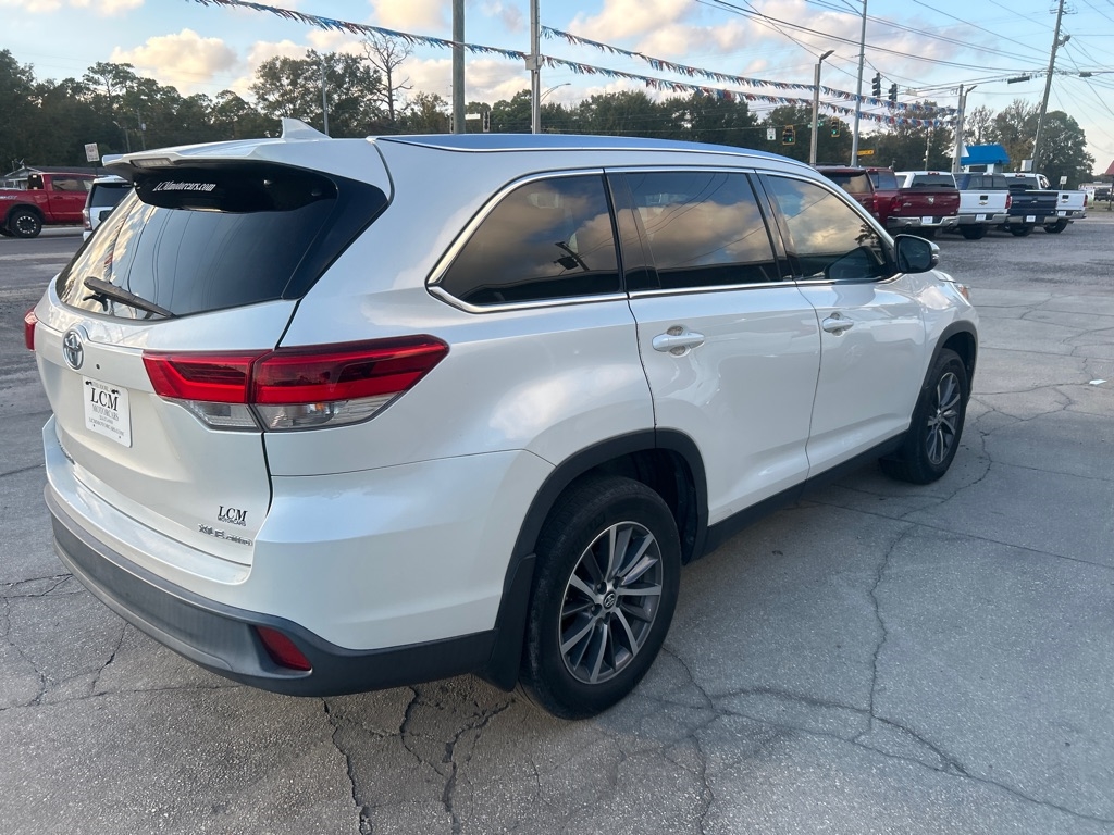 Toyota Highlander XLE V6 AWD (Natl) 2019
