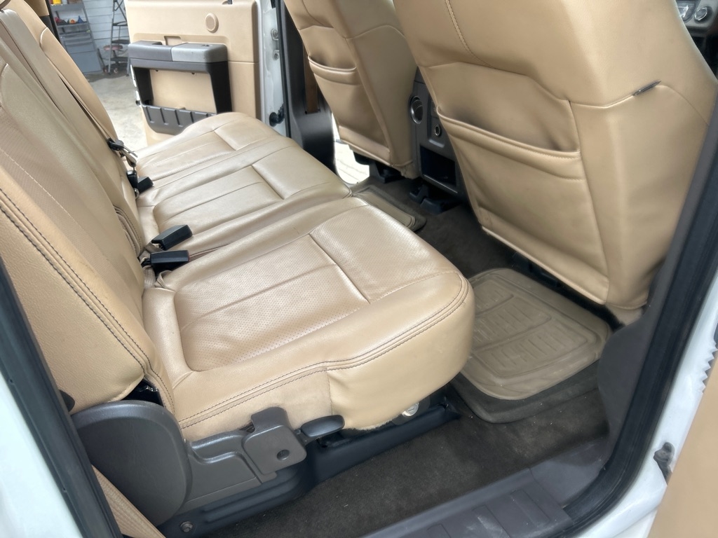 Ford Super Duty F-250 SRW 4WD Crew Cab 172" Platinum 2015