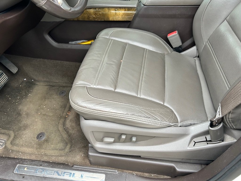 GMC Yukon 2WD 4dr Denali 2016