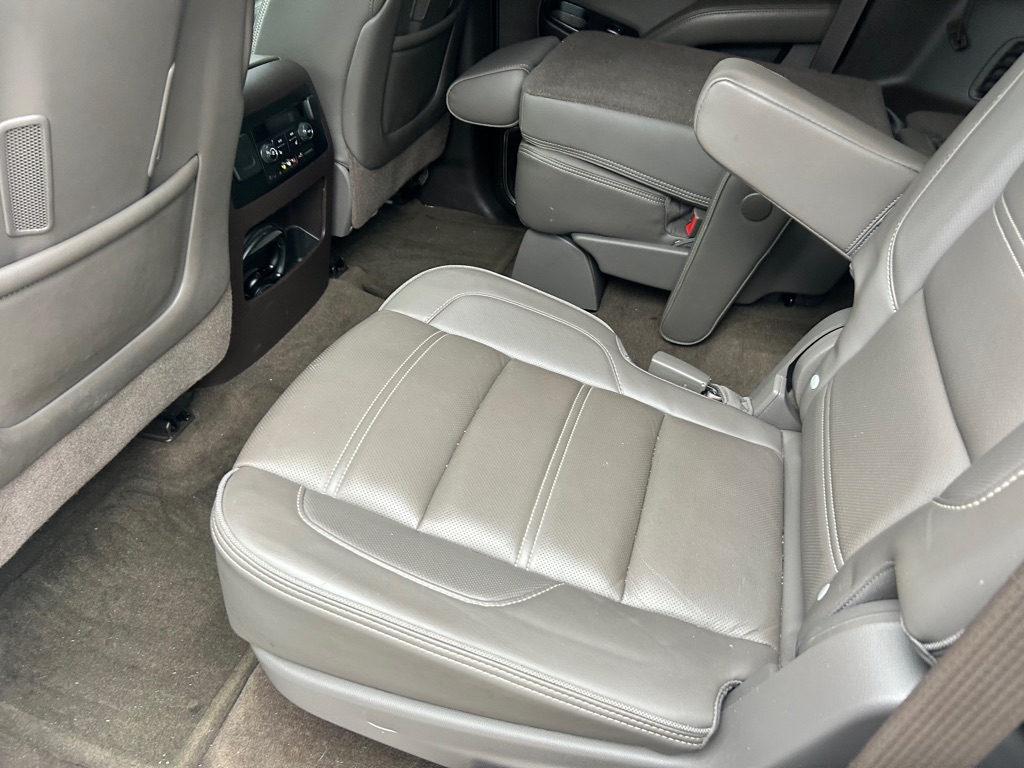 GMC Yukon 2WD 4dr Denali 2016