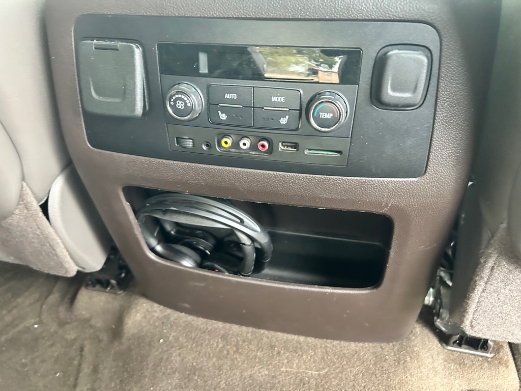 GMC Yukon 2WD 4dr Denali 2016