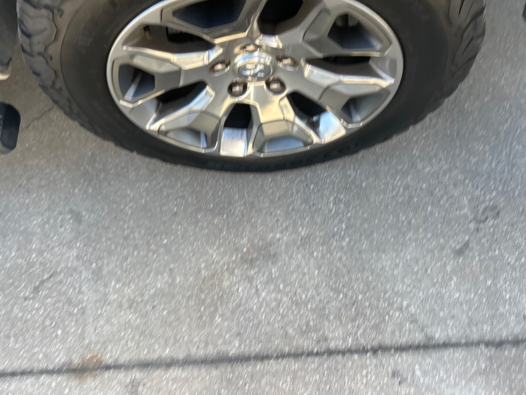 RAM 1500 Limited 4x2 Crew Cab 6'4" Box 2017