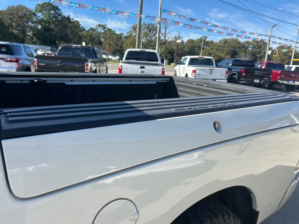 RAM 1500 Limited 4x2 Crew Cab 6'4" Box 2017