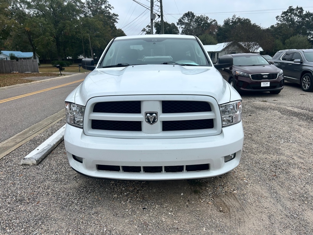 RAM 1500 2WD Reg Cab 120.5" Express 2012
