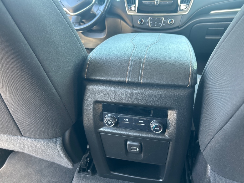 Chevrolet Traverse FWD 4dr LT Cloth w/1LT 2019