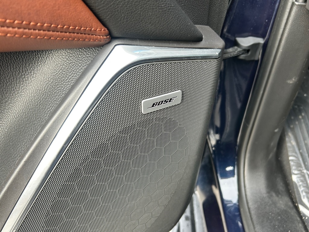 Cadillac Escalade ESV 2WD 4dr Premium Luxury 2019