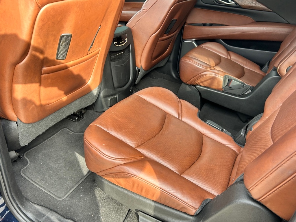 Cadillac Escalade ESV 2WD 4dr Premium Luxury 2019