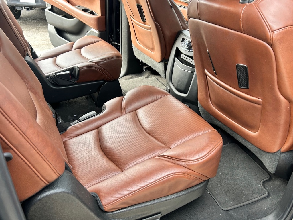 Cadillac Escalade ESV 2WD 4dr Premium Luxury 2019