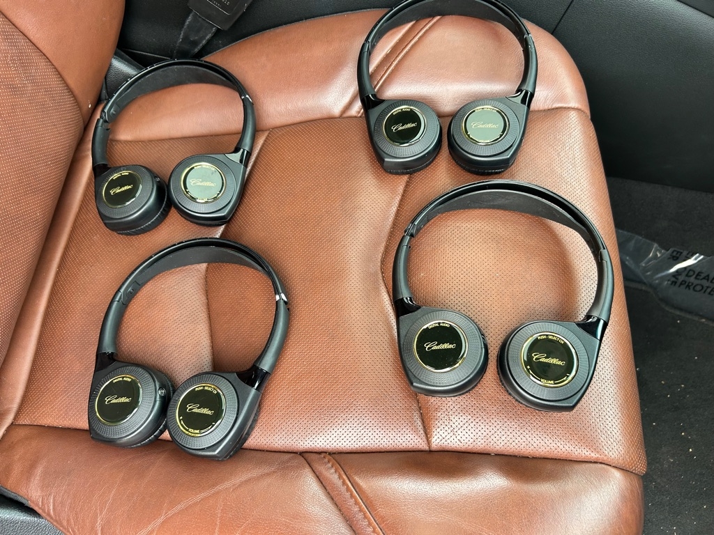 Cadillac Escalade ESV 2WD 4dr Premium Luxury 2019