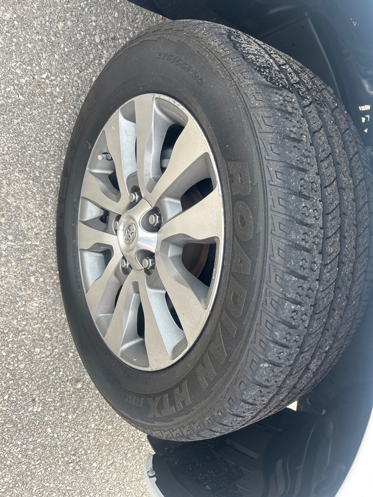 Toyota Sequoia RWD 5.7L Limited (Natl) 2016