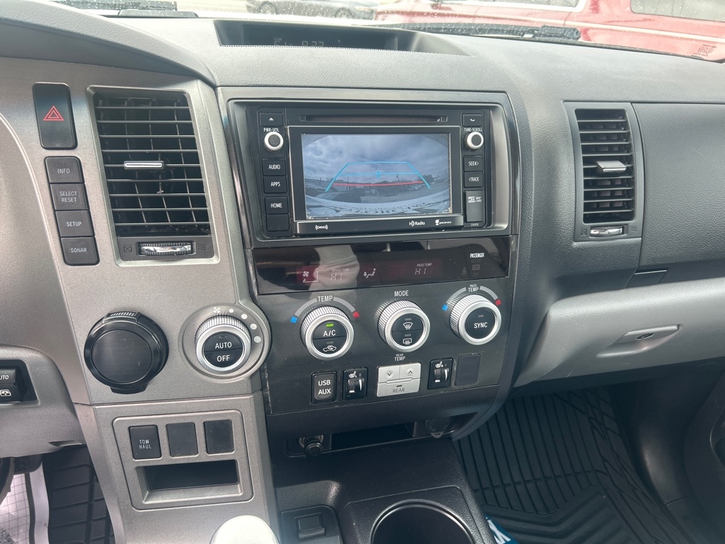 Toyota Sequoia RWD 5.7L Limited (Natl) 2016