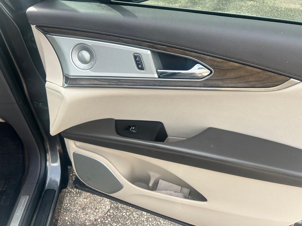 Lincoln Nautilus Reserve AWD 2019