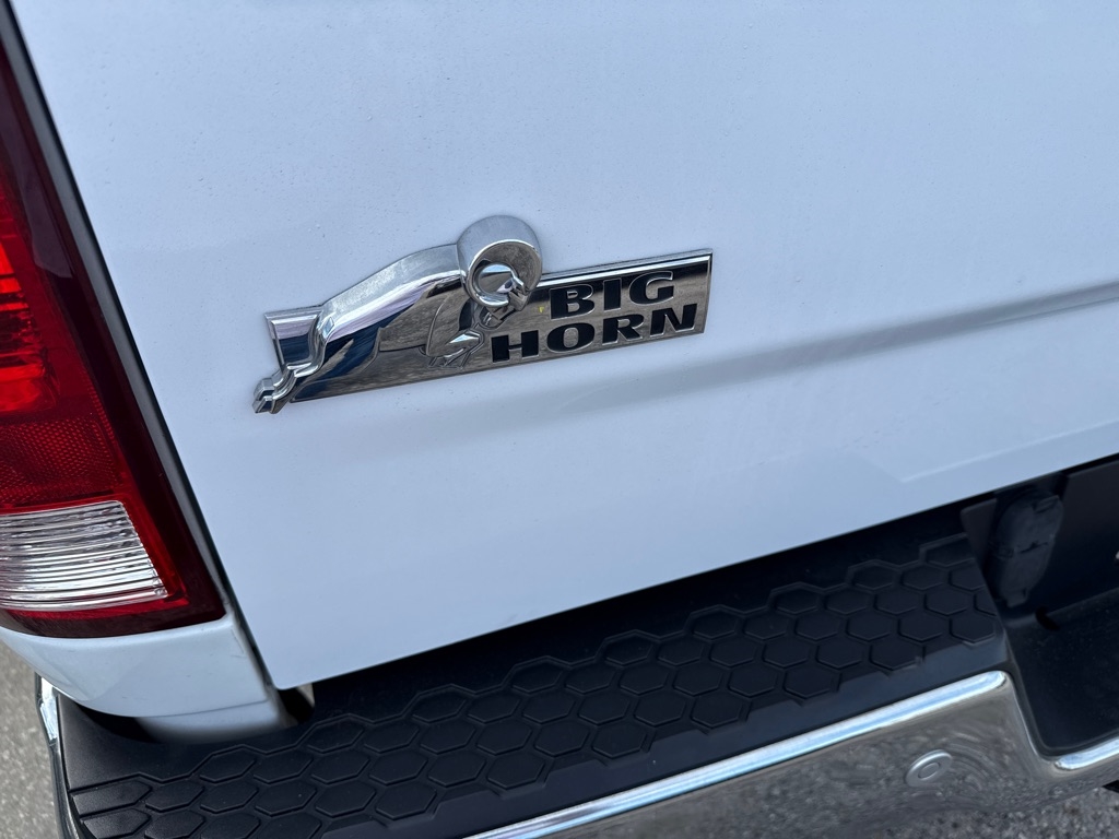 RAM 1500 Classic Big Horn 4x4 Crew Cab 6'4" Box 2019