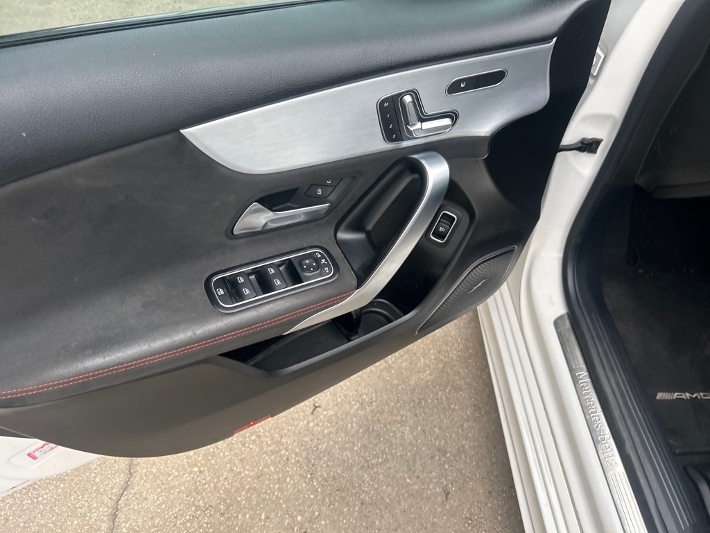 Mercedes-Benz A-Class A 220 4MATIC Sedan 2019