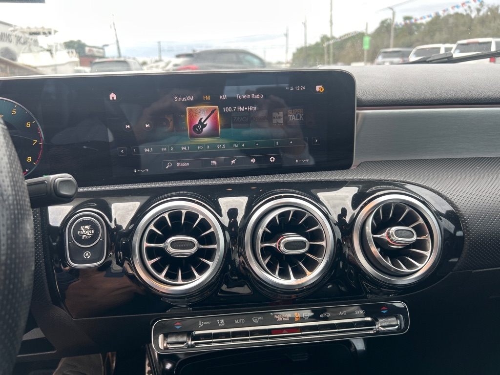 Mercedes-Benz A-Class A 220 4MATIC Sedan 2019