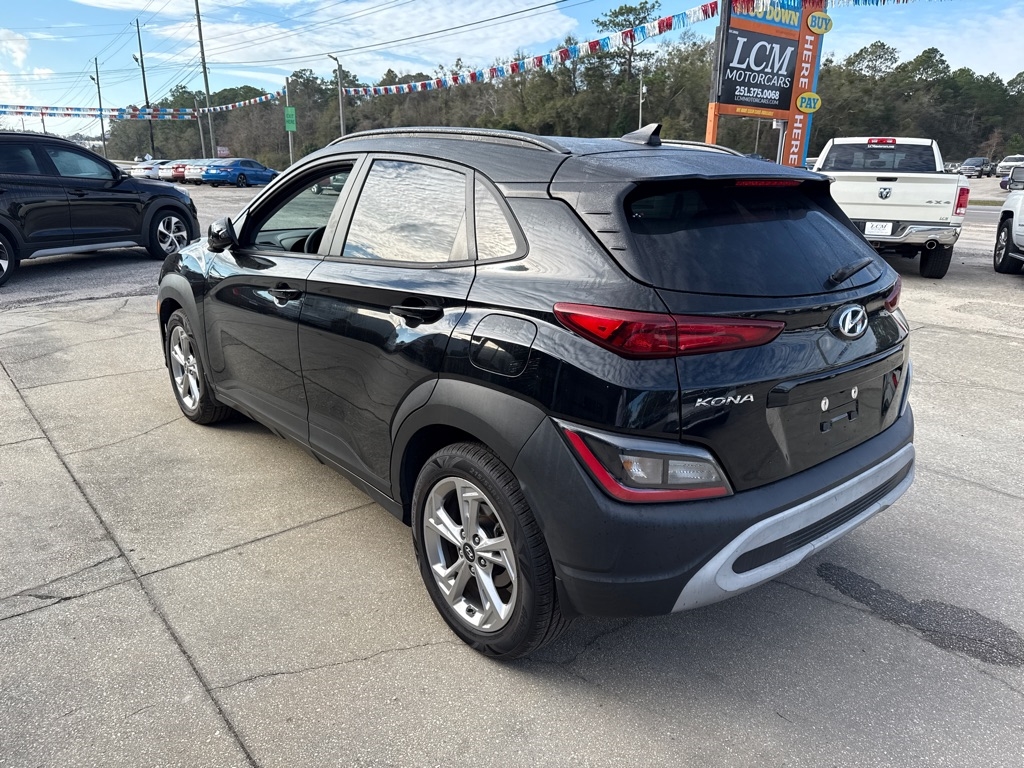 Hyundai Kona SEL Auto FWD 2022