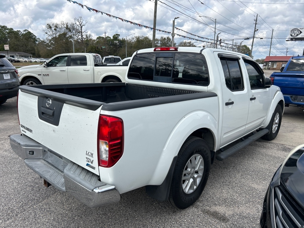 Nissan Frontier Crew Cab 4x2 SV V6 Auto 2017