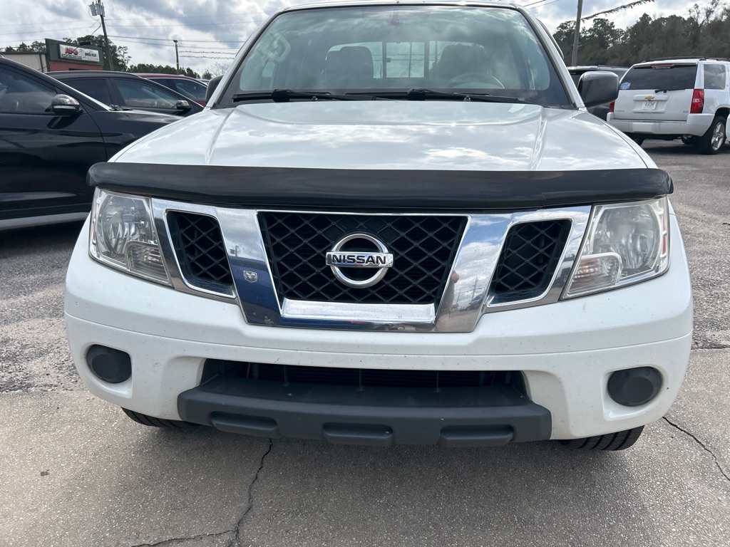 Nissan Frontier Crew Cab 4x2 SV V6 Auto 2017