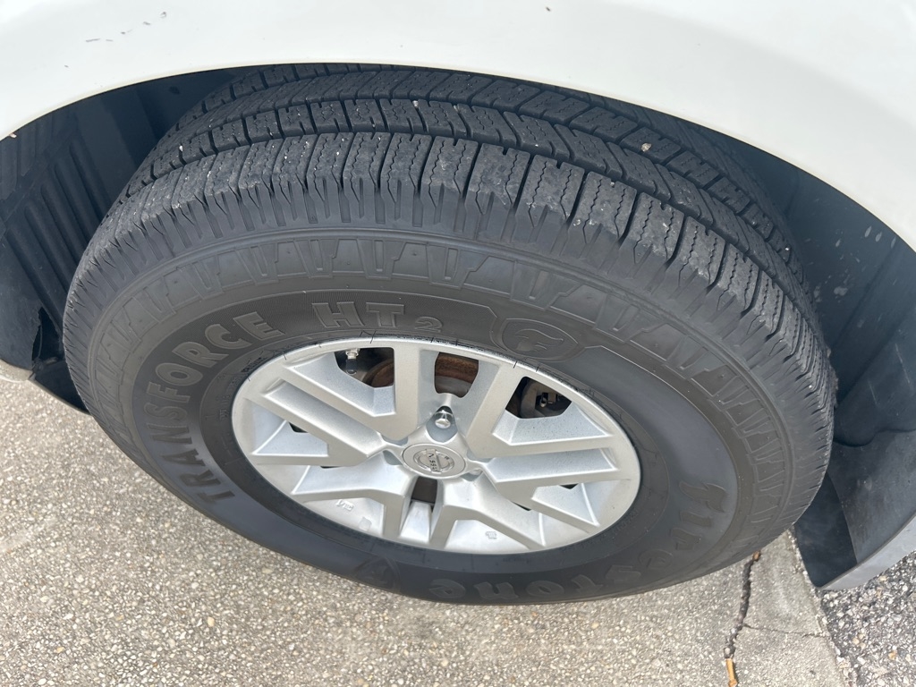 Nissan Frontier Crew Cab 4x2 SV V6 Auto 2017