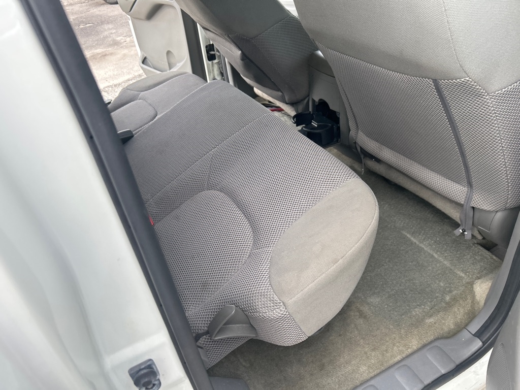 Nissan Frontier Crew Cab 4x2 SV V6 Auto 2017