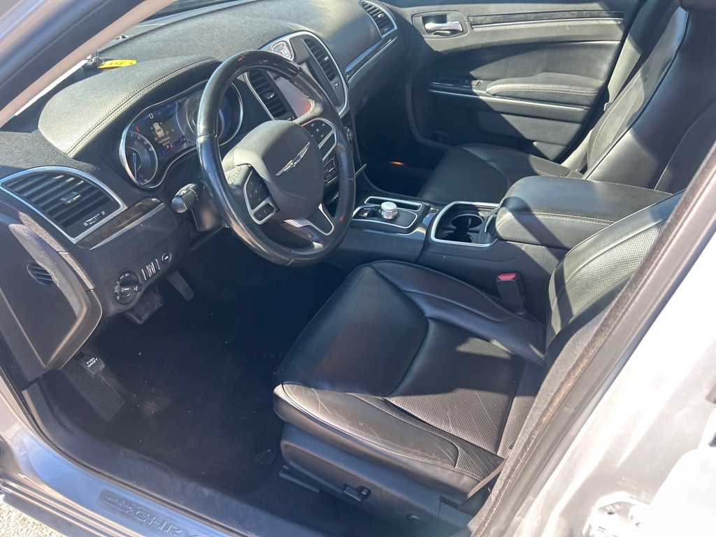 Chrysler 300 Limited RWD 2020