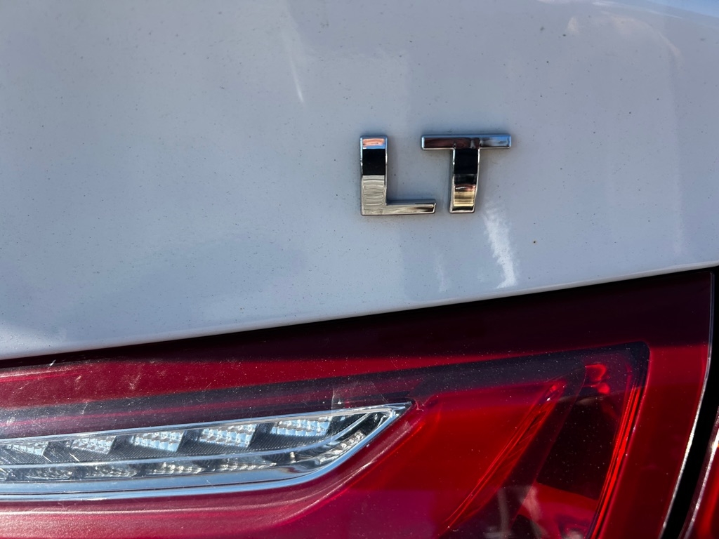 Chevrolet Malibu 4dr Sdn LT 2020