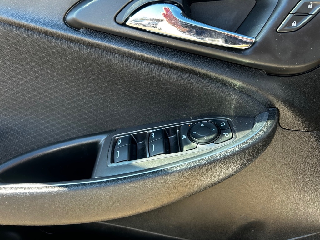 Chevrolet Malibu 4dr Sdn LT 2020