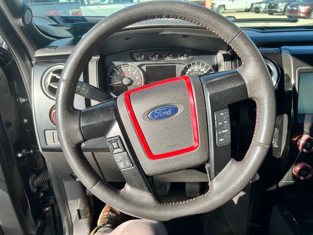 Ford F-150 2WD SuperCrew 145" King Ranch 2014