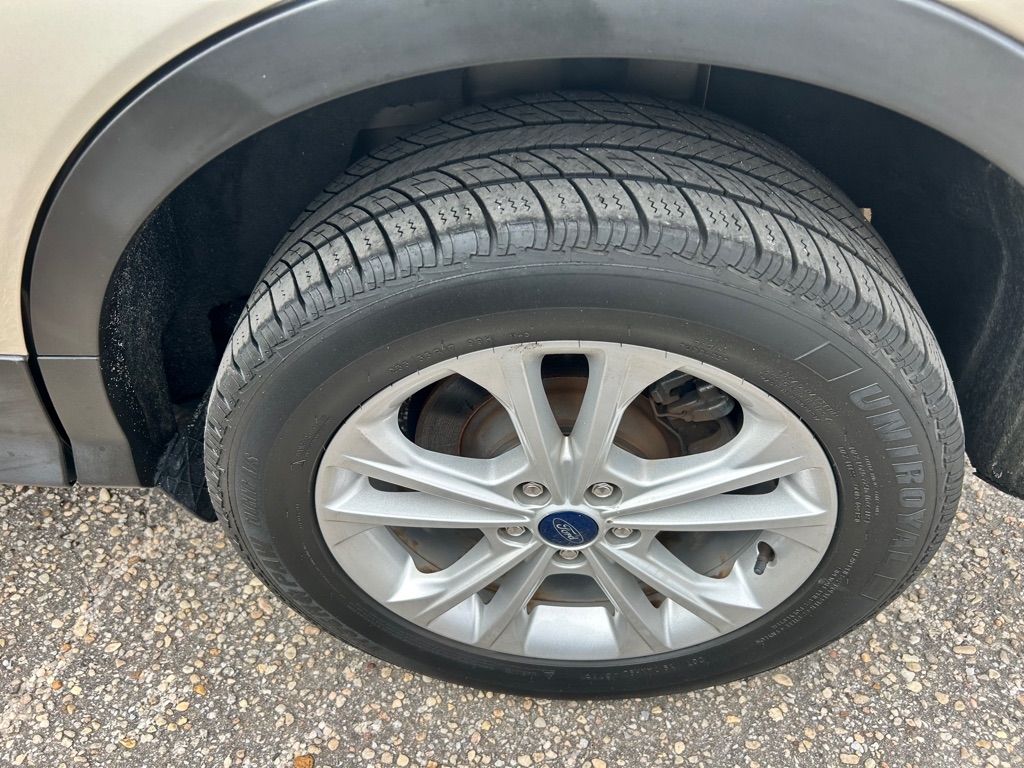 Ford Escape SE FWD 2017