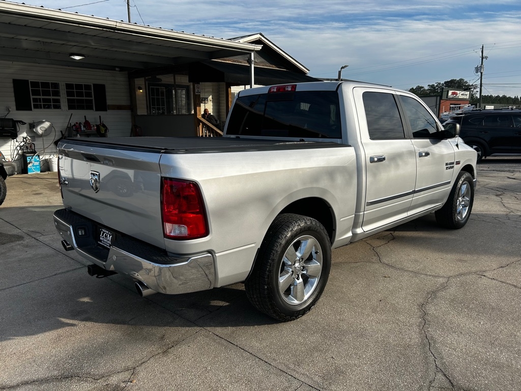 RAM 1500 Big Horn 4x2 Crew Cab 5'7" Box 2017