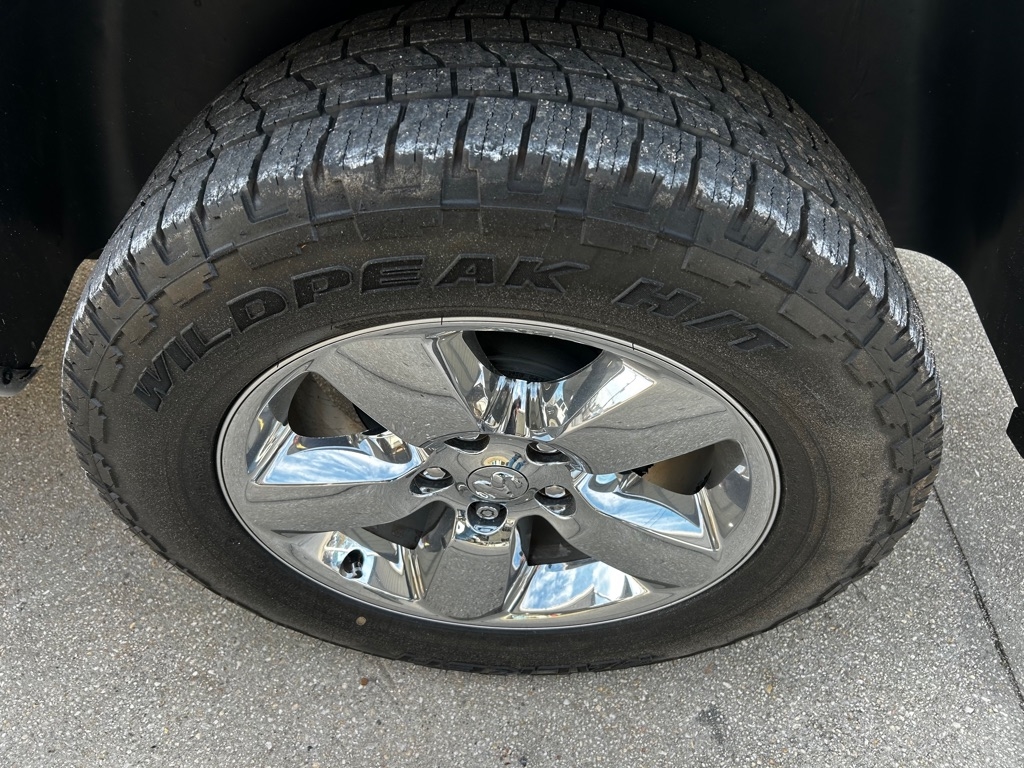 RAM 1500 Big Horn 4x2 Crew Cab 5'7" Box 2017