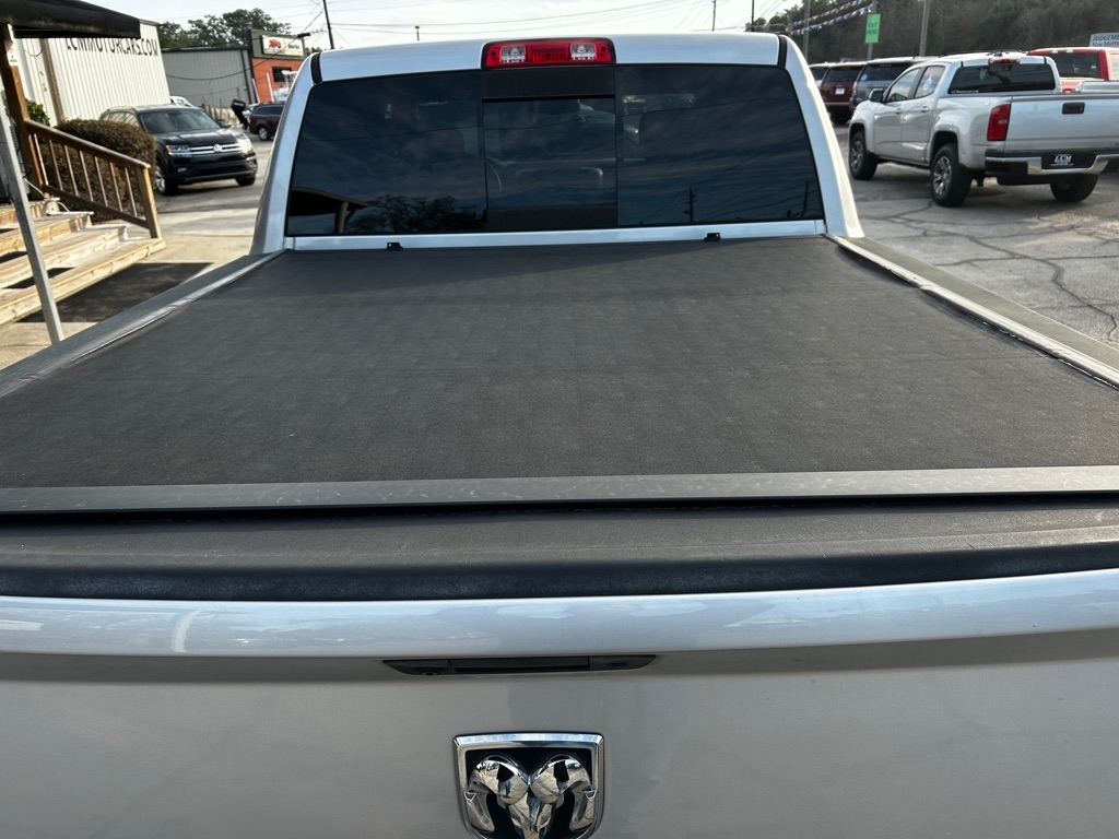 RAM 1500 Big Horn 4x2 Crew Cab 5'7" Box 2017