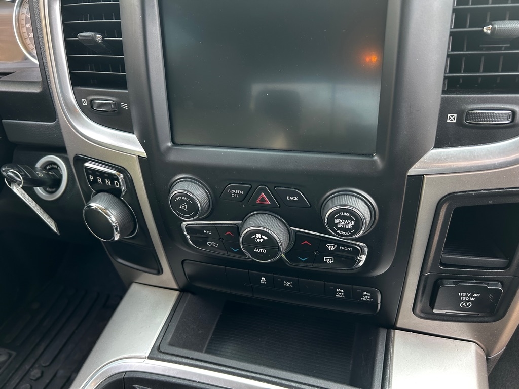 RAM 1500 Big Horn 4x2 Crew Cab 5'7" Box 2017