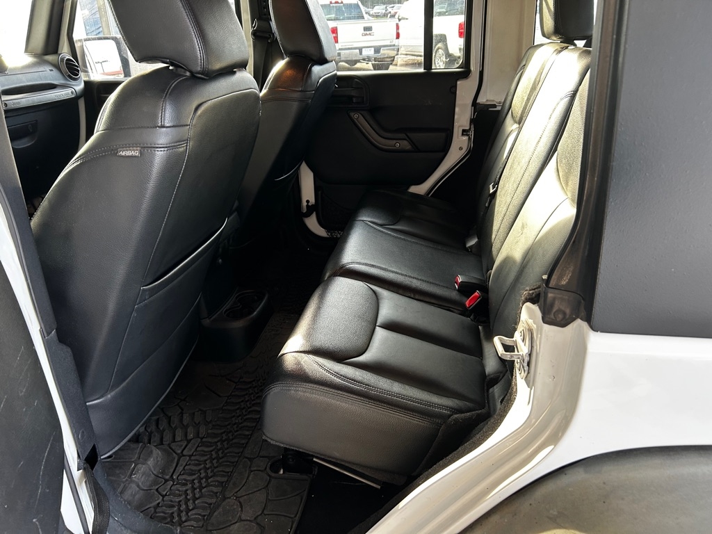 Jeep Wrangler Unlimited 4WD 4dr Sport 2015