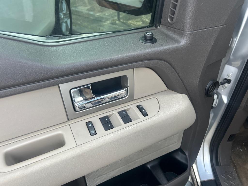 Ford F-150 2WD SuperCrew 145" FX2 Sport 2010