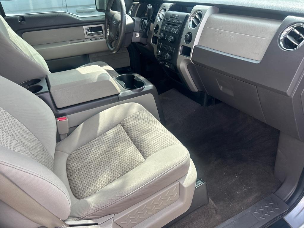 Ford F-150 2WD SuperCrew 145" FX2 Sport 2010