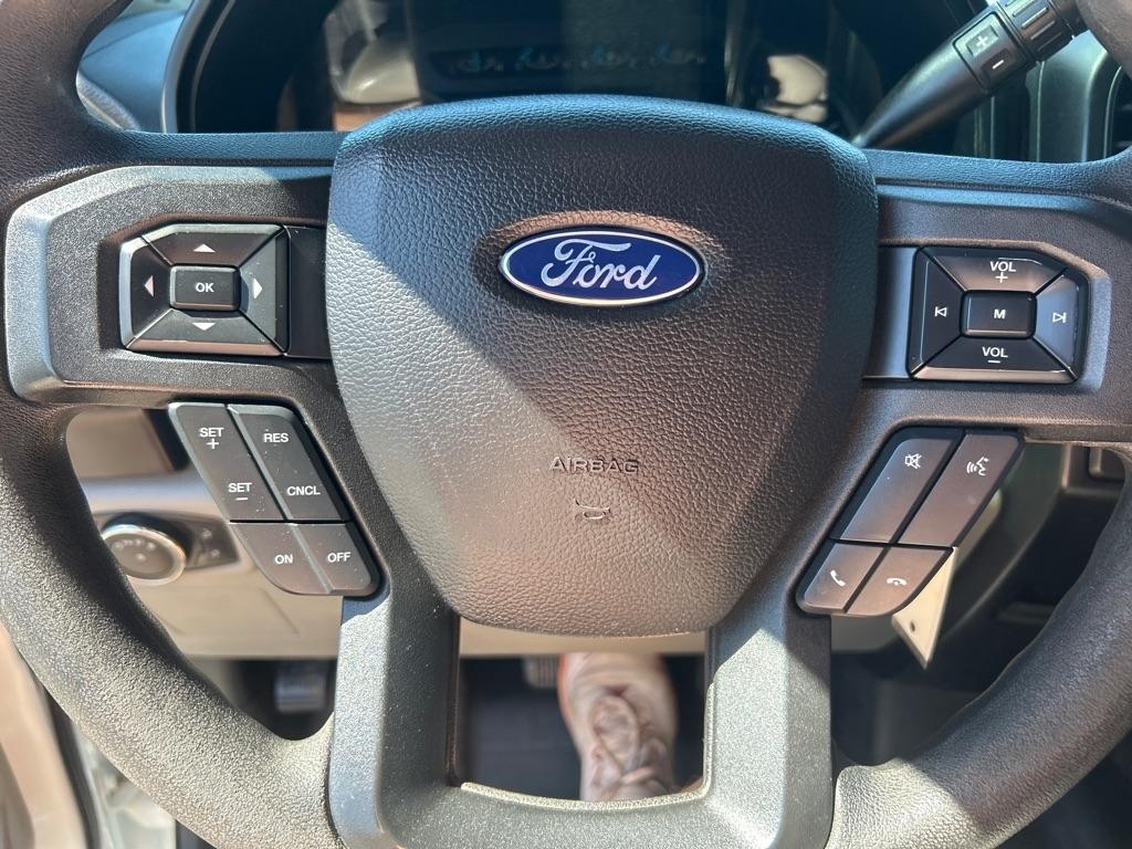 Ford F-150 Platinum 4WD SuperCrew 5.5' Box 2017