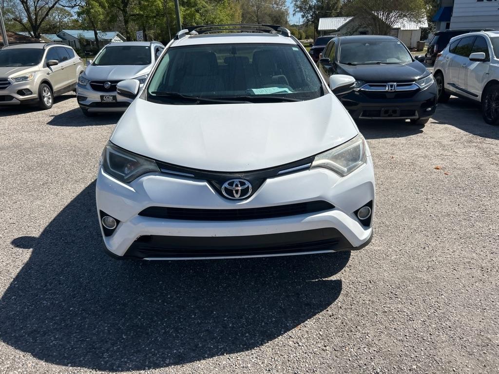 Toyota RAV4 AWD 4dr XLE (Natl) 2016