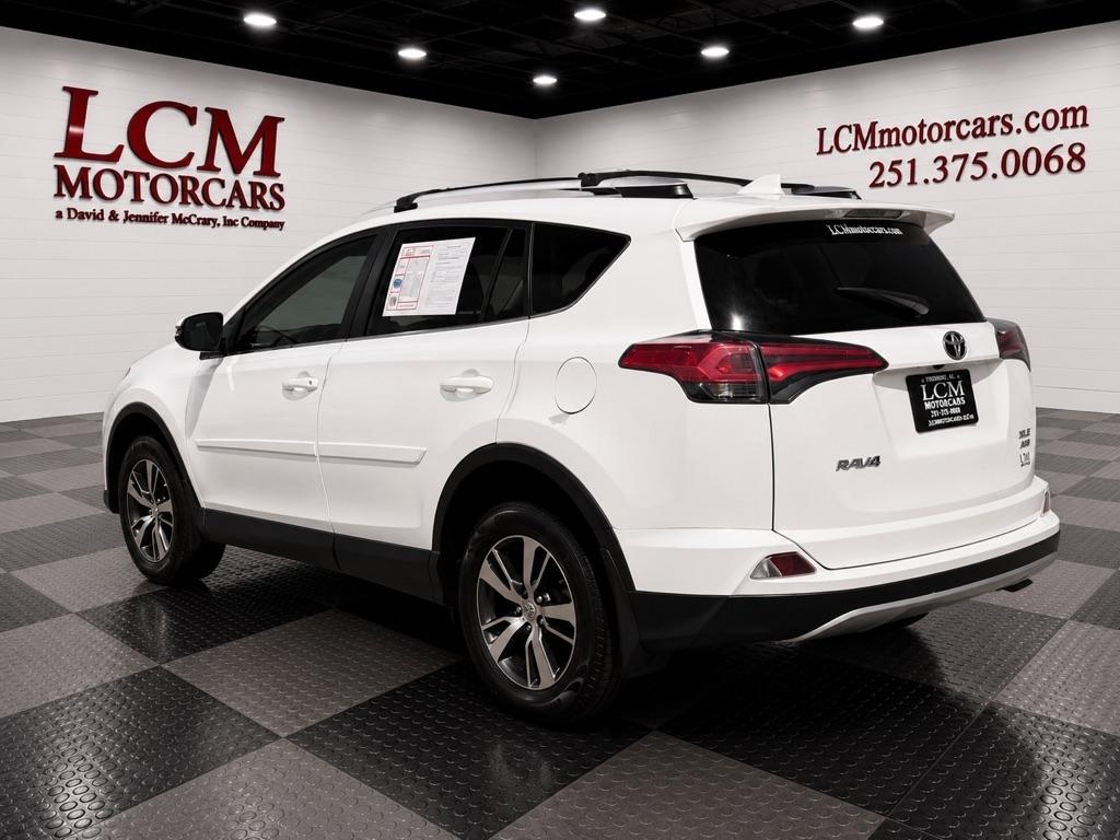 Toyota RAV4 AWD 4dr XLE (Natl) 2016