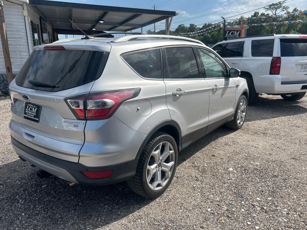 Ford Escape Titanium 4WD 2017