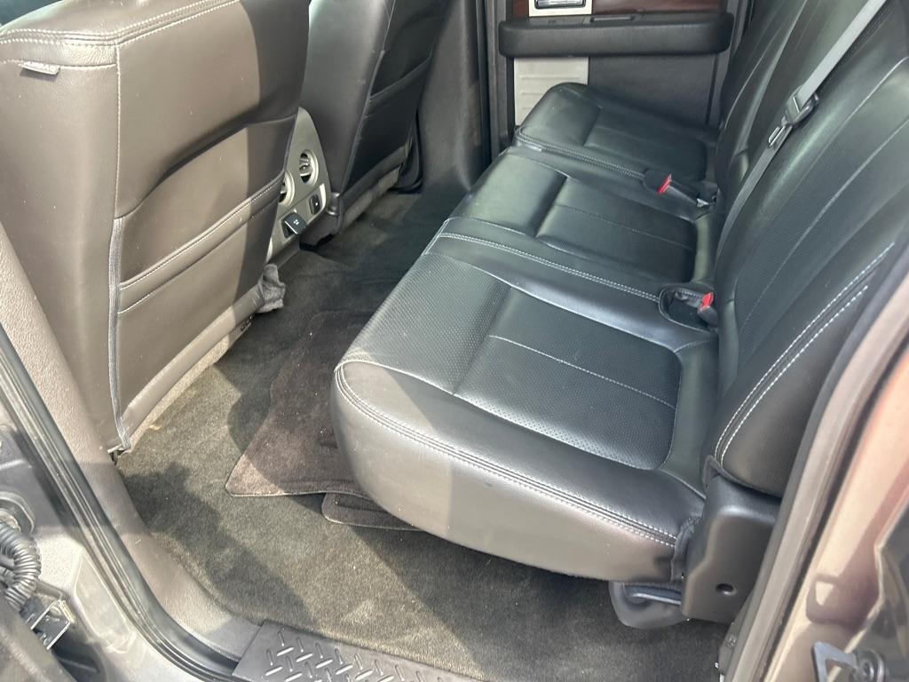 Ford F-150 2WD SuperCrew 145" Lariat 2012
