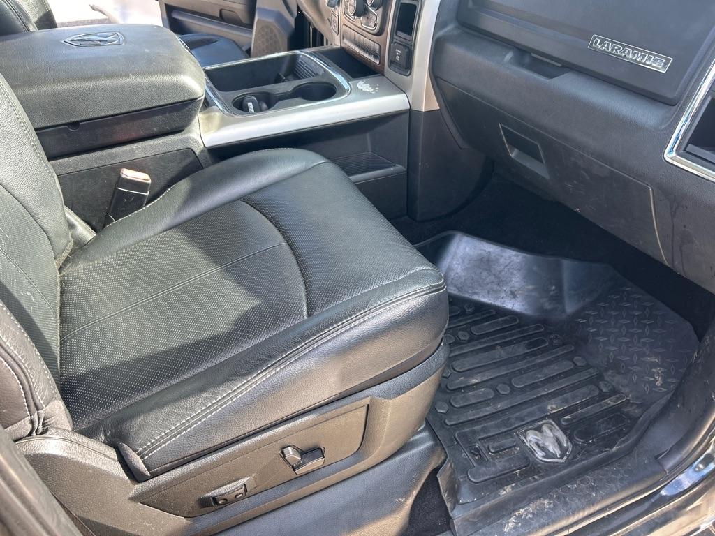 RAM 1500 Laramie 4x4 Crew Cab 5'7" Box 2018