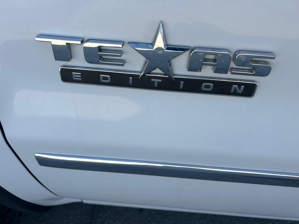 GMC Sierra 1500 4WD Crew Cab 143.5" SLT 2016