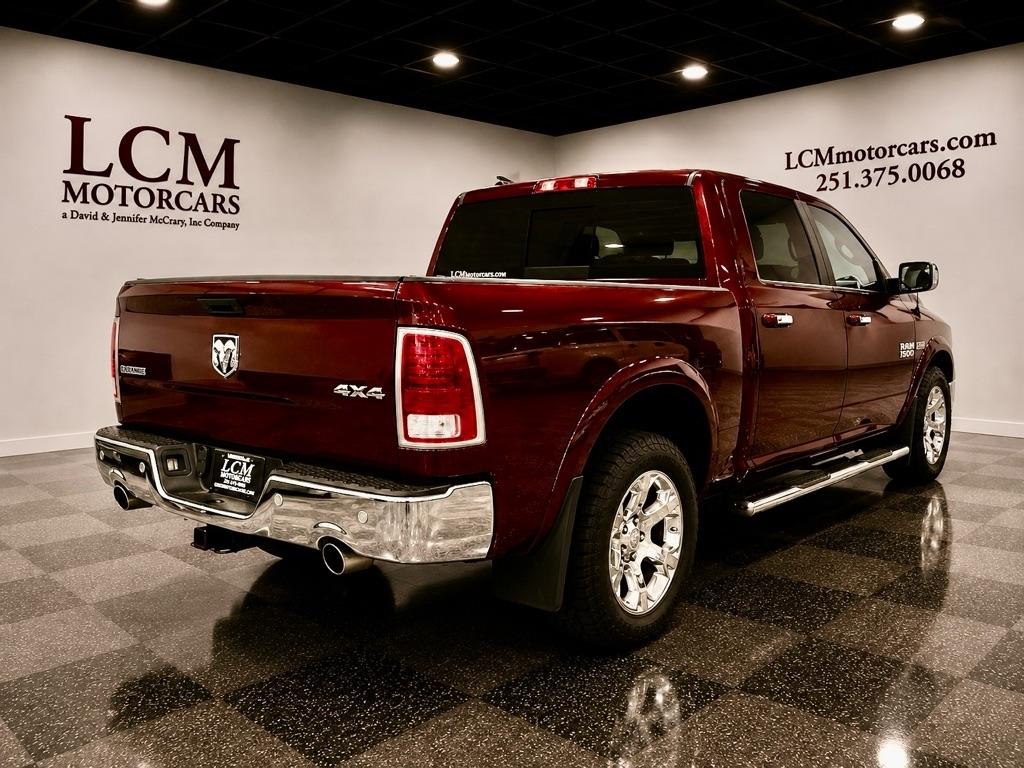 RAM 1500 Laramie 4x4 Crew Cab 5'7" Box 2017