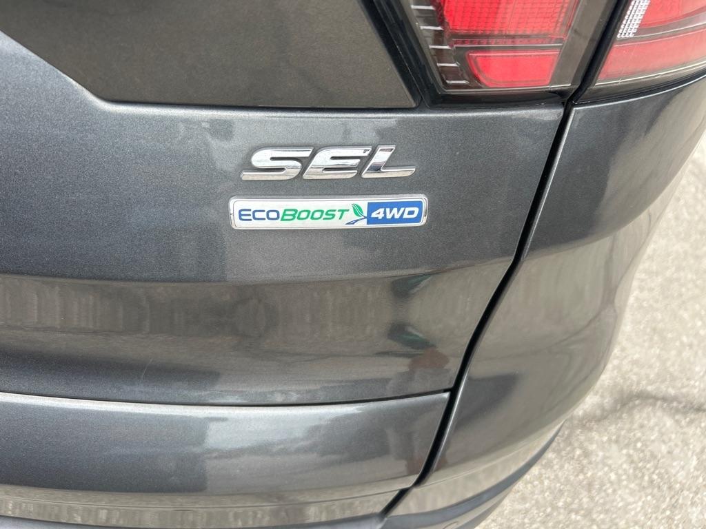 Ford Escape SEL 4WD 2018