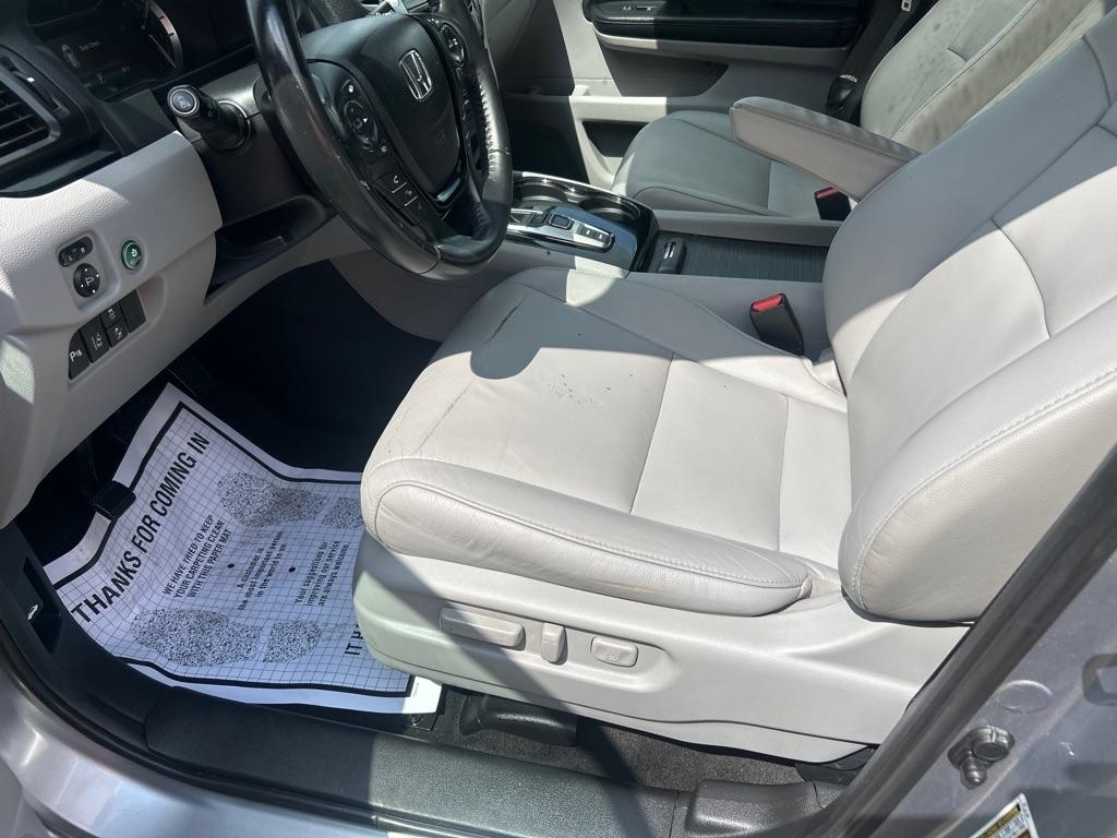 Honda Pilot Touring 2WD 2017